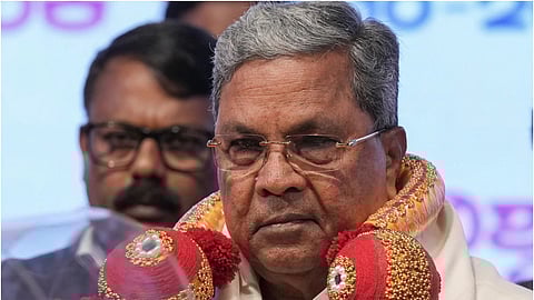 മുഡ ഭൂമിയിടപാട് കേസിൽ തെളിവുകൾ നശിപ്പിച്ചു; സിദ്ധരാമയ്യക്കും മകനുമെതിരെ പുതിയ പരാതി