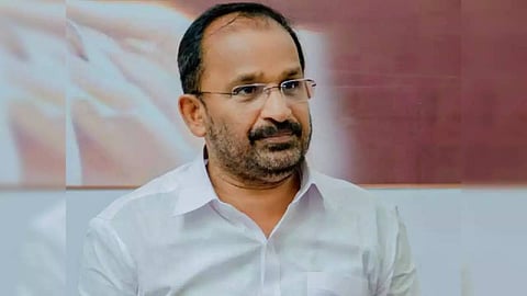 ജുഡീഷ്യല് അന്വേഷണത്തില് കുറഞ്ഞതൊന്നും തൃശൂരുകാര്ക്ക് സ്വീകാര്യമല്ല; മുഖ്യമന്ത്രിയുടെ നീക്കം ആളുകളുടെ കണ്ണില് പൊടിയിടാന്; ടി.എന്. പ്രതാപന്