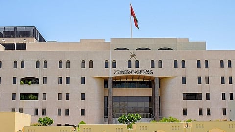 അനുമതി ഇല്ലാതെ രാജകീയ ചിഹ്നങ്ങൾ ഉപയോഗിക്കരുത്; കർശന നിർദേശവുമായി ഒമാൻ വാണിജ്യ മന്ത്രാലയം