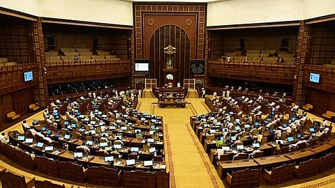 നിയമസഭാ സമ്മേളനത്തിന് ഇന്ന് തുടക്കം; ഭരണപക്ഷത്തെ വെട്ടിലാക്കാൻ പ്രതിപക്ഷം; ആദ്യ മൂന്ന് ദിവസങ്ങളിൽ പി.വി. അൻവർ പങ്കെടുക്കില്ല