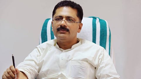 മുസ്ലീം ലീഗുമായി ബന്ധമുള്ള മത പണ്ഡിതന് സ്വര്ണം കടത്തി; ആരോപണവുമായി കെ.ടി ജലീല്