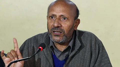 അധികാരം ഒരിക്കലും ശാശ്വതമല്ല, ജമ്മു കശ്മീർ ഒരു സാധാരണ സംസ്ഥാനമല്ല: എൻജിനീയർ റാഷിദ്