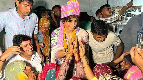 വിനേഷ് ഫോഗട്ടിനെ ജുലാന 'കൈ'വിട്ടില്ല, അരങ്ങേറ്റത്തിൽ ഉജ്ജ്വല വിജയം