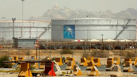 ഇറാനിലെ എണ്ണ കേന്ദ്രങ്ങൾ ആക്രമിക്കാനുള്ള നീക്കം തടയണം: അമേരിക്കയോട് ആവശ്യവുമായി ഗൾഫ് രാജ്യങ്ങൾ