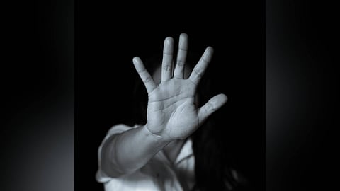 ഡൽഹിയിൽ വീണ്ടും ബലാത്സംഗം: യുവതിയെ പീഡിപ്പിച്ച് റോഡിൽ ഉപേക്ഷിച്ചു; അന്വേഷണം ഊർജിതമാക്കി പൊലീസ്