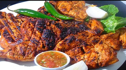 വർക്കലയിൽ ഭക്ഷ്യ വിഷബാധ; 22 പേർ ആശുപത്രിയിൽ