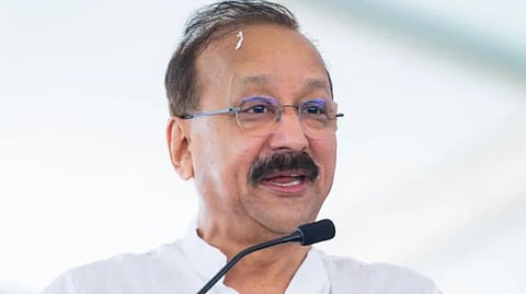 പഞ്ചാബിൽ നിന്ന് മുംബൈയിലേക്ക്; ബാബാ സിദ്ദിഖി കൊലപാതകത്തിലെ ഷൂട്ടർമാരെ കൈകാര്യം ചെയ്തതാര്?