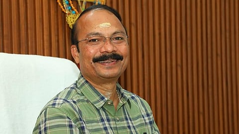 'ശബരിമലയില് ഭക്തർക്ക് ദർശനം കിട്ടാതെ മടങ്ങേണ്ടി വരില്ല'; ദേവസ്വം ബോർഡ് പ്രസിഡന്റ്