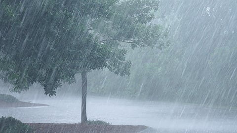 കേരളത്തിൽ അതിശക്തമായ മഴ വരുന്നു! നാല് ജില്ലകളിൽ ഓറഞ്ച് അലേർട്ട്