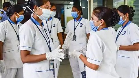 നഴ്സ് ഡിപ്ലോമയ്ക്ക് സ്വീകാര്യത കുറഞ്ഞു, യോഗ്യത ബിഎസ്സിയായി ഉയർത്തണം; കേരള ഗവണ്മെൻ്റ് നഴ്സസ് അസോസിയേഷൻ