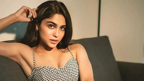 'സ്ത്രീ പുരുഷന് എന്നുള്ളതല്ല'; സിനിമ പുരുഷകേന്ദ്രീകൃതമാകുന്നതിനെ കുറിച്ച് ബോളിവുഡ് താരം ഷര്വരി