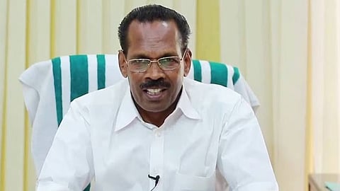 ഉപതെരഞ്ഞെടുപ്പ് കൽപ്പാത്തി രഥോത്സവത്തിന്റെ ആദ്യദിനം, ജനങ്ങളുടെ സുഗമമായ സമ്മതിദാന അവകാശത്തിന് പ്രയാസമാകും: ഉപതെരഞ്ഞെടുപ്പ് മാറ്റിവയ്ക്കണമെന്ന് എല്ഡിഎഫ്