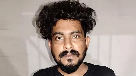 അങ്കമാലി ബാറില് യുവാവ് കുത്തേറ്റ് മരിച്ച സംഭവം, മൂന്ന് പേര് കസ്റ്റഡിയില്