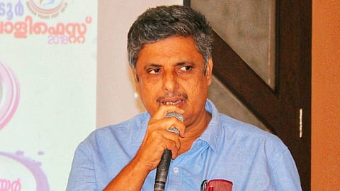 ദിവ്യയെ തള്ളി പത്തനംതിട്ട സിപിഎം; അപക്വമായ പെരുമാറ്റം, അന്വേഷണം വേണമെന്ന് ജില്ലാ സെക്രട്ടറി