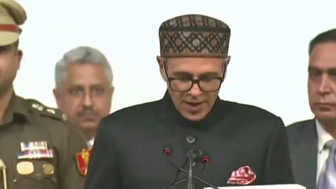 ജമ്മു കശ്മീർ മുഖ്യമന്ത്രിയായി ഒമർ അബ്ദുള്ള സത്യപ്രതിജ്ഞ ചെയ്തു; സുരിന്ദർ കുമാർ ചൗധരി ഉപമുഖ്യമന്ത്രി