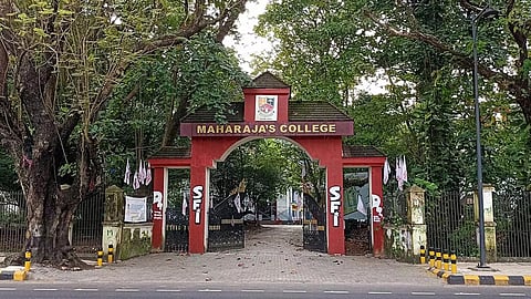 ഓട്ടോണമസ് പദവി നഷ്ടമായെന്ന വാർത്ത വ്യാജം; കോളേജിനെ തകർക്കാനുള്ള ഗൂഢാലോചന: മഹാരാജാസ് കോളേജ് പ്രിൻസിപ്പൽ