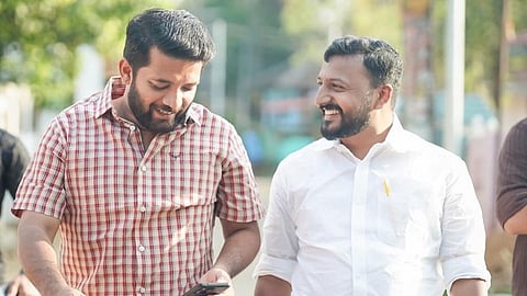 രാഹുലിന്റെ സ്ഥാനാര്ഥിത്വം പാര്ട്ടിക്കാരും പാലക്കാട്ടെ ജനങ്ങളും ആഗ്രഹിച്ച തീരുമാനം: ഷാഫി പറമ്പില്