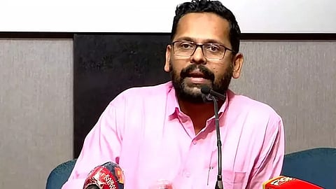 സരിന് സിപിഎമ്മിനൊപ്പം, ഇടത് സ്വതന്ത്രനായി മത്സരിക്കും; നാളെ നിലപാട് പ്രഖ്യാപിക്കും