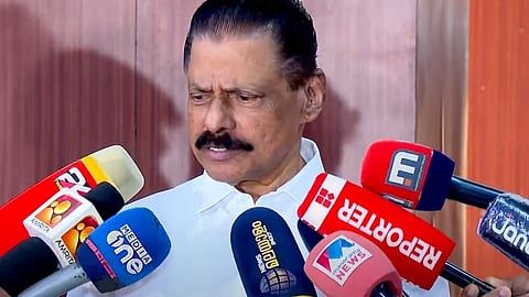 "പാർട്ടിക്ക് ആരെയും സ്ഥാനാർഥിയാക്കാം"; സരിന് മുന്നിൽ വാതിലുകൾ തുറന്ന് എൽഡിഎഫ്