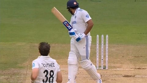 കീവീസിന്റെ ഏറില് വീണ് ഇന്ത്യ; സ്വന്തമാക്കിയത് നാണക്കേടിന്റെ റെക്കോഡ്