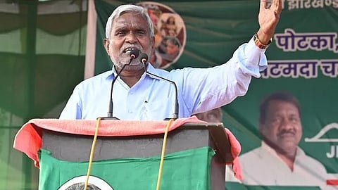 'ജാർഖണ്ഡിൽ ബിജെപി അധികാരത്തിലെത്തിയാൽ
2.87 ലക്ഷം പേർക്ക് തൊഴിൽ'; വാഗ്ദാനവുമായി ചംപയ് സോറന്