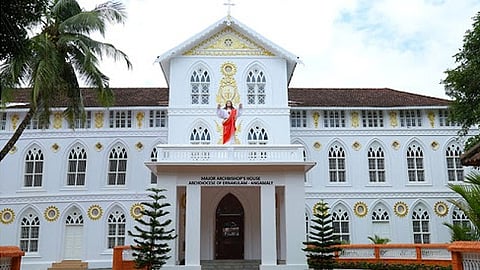 'പുതിയ സഭ സ്ഥാപിക്കാനുള്ള വിമതരുടെ നീക്കങ്ങളിൽ വിശ്വാസികൾ ജാഗ്രത പുലർത്തണം': അപ്പസ്തോലിക് അഡ്മിനിസ്ട്രേറ്റർ ബിഷപ്പ് ബോസ്കോ പുത്തൂർ