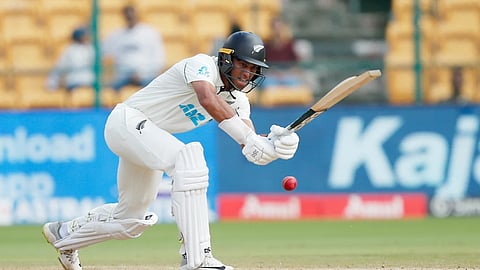 12 വര്ഷത്തില് ഇതാദ്യം; ഈ അപൂര്വ റെക്കോര്ഡ് ഇനി രചിന് രവീന്ദ്രയ്ക്ക് സ്വന്തം