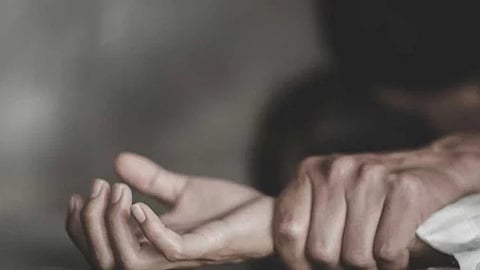 തലസ്ഥാനത്ത് പട്ടാപകൽ പീഡനശ്രമം; രണ്ട് കൊല്ലം സ്വദേശികൾ പിടിയിൽ