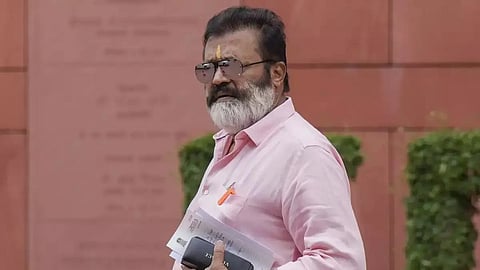 "ആംബുലൻസിലെത്തിയത് മന്ത്രിമാരുടെ കിങ്കരന്മാർ കാർ ആക്രമിച്ചതിനാൽ"; സ്ഥിരീകരിച്ച് കേന്ദ്രമന്ത്രി സുരേഷ് ഗോപി