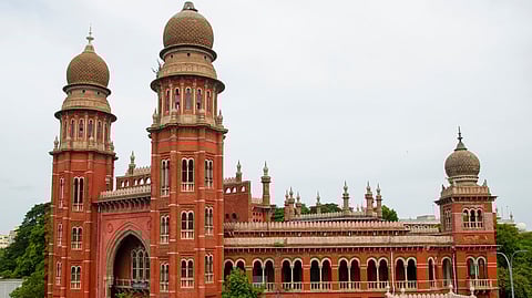 പങ്കാളിയുടെ സ്വകാര്യത മൗലികാവകാശം, രഹസ്യമായി നിരീക്ഷിക്കുന്നത് അംഗീകരിക്കാനാവില്ല: മദ്രാസ് ഹൈക്കോടതി