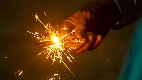 ദീപാവലി ആഘോഷത്തിനിടെ തീപിടുത്തം; മൂന്ന് കുട്ടികൾ മരിച്ചു