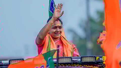 'കൊല്ലാൻ പറ്റും, പൊതുജീവിതം നശിപ്പിക്കാൻ പറ്റില്ല'; തിരൂർ സതീശിൻ്റെ പിന്നിലെ ചരടുവലി ആരോപണം തള്ളി ശോഭാ സുരേന്ദ്രൻ