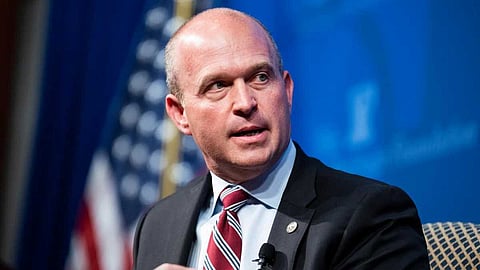 എഫ്ബിഐ, ന്യൂയോർക്ക് ടൈംസ് എന്നിവ ‘കത്തിച്ചുകളയാൻ’ ആഹ്വാനം ചെയ്ത് പ്രൊജക്ട് 2025 ചീഫിൻ്റെ പുസ്തകം