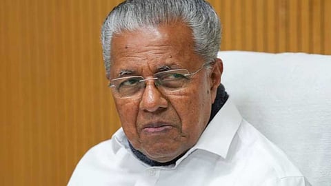 "തൃശൂരിൽ ബിജെപി എങ്ങനെ ജയിച്ചെന്ന് അറിയാൻ പാഴൂർപ്പടി വരെ പോകേണ്ട, നടന്നത് കോൺഗ്രസ് ബിജെപി ഡീൽ"