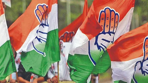 മഹാരാഷ്ട്രയില് വിമതർക്കെതിരെ നടപടിയുമായി കോണ്ഗ്രസ്; 28 നേതാക്കള്ക്ക് സസ്പെന്ഷന്