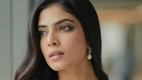 പട്ടം പോലെയില് അഭിനയിച്ചപ്പോള് എന്നെ കളിയാക്കി: ബോഡി ഷെയിമിംഗ് നേരിട്ടിട്ടുണ്ടെന്ന് മാളവിക മോഹനന്