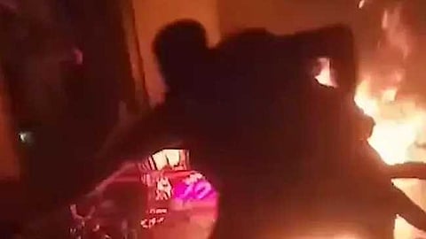 മണിപ്പൂരിൽ 3 കുട്ടികളുടെ അമ്മയെ തീകൊളുത്തിക്കൊന്നത് അതിക്രൂരമായ പീഡനങ്ങൾക്ക് ശേഷം; പോസ്റ്റ്മോർട്ടം റിപ്പോർട്ട് പുറത്ത്!