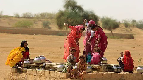 സർക്കാർ ജോലി മേൽജാതിക്കാർക്ക്, പണിയെടുക്കുന്നത് ദളിത് വിഭാഗം; മുതലെടുക്കപ്പെടുന്ന വാൽമീകി ജീവിതങ്ങള്