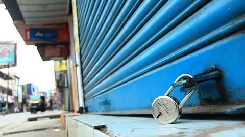 വയനാട് ദുരന്തം: കേന്ദ്ര അവഗണനയില് പ്രതിഷേധിച്ച് ഈ മാസം 19ന് എല്ഡിഎഫ്, യുഡിഎഫ് ഹർത്താല്