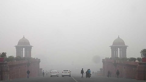 വായുമലിനീകരണത്തിൽ ശ്വാസം മുട്ടി പിടയുന്ന ഡൽഹി; വായുഗുണനിലവാരത്തിൽ മുൻപന്തിയിൽ തിരുവനന്തപുരം നഗരം