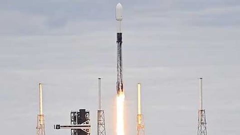 ഐഎസ്ആർഒയുടെ ജിസാറ്റ്-20 വിക്ഷേപണം വിജയകരം; ജിസാറ്റുമായി പറന്നുയർന്നത് സ്പേസ് എക്സിൻ്റെ ഫാൽക്കൺ-9 റോക്കറ്റ്