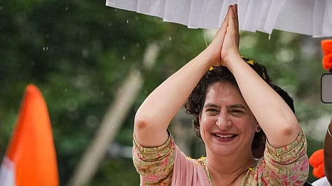 ഇന്ദിരയുടെ പേരക്കുട്ടി, കോൺഗ്രസിൻ്റെ 'കോൺഫിഡൻസ്'; തെരഞ്ഞെടുപ്പ് ഗോദയിലേക്കുള്ള പ്രിയങ്കയുടെ യാത്ര