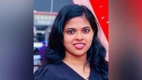 കണ്ണൂർ തളിപ്പറമ്പിൽ ഹോസ്റ്റലിലെ ശുചിമുറിയില് വിദ്യാര്ഥിനി തൂങ്ങിമരിച്ച നിലയില്