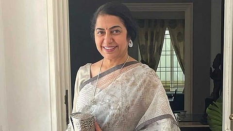 സെറ്റില് അതിരുവിടുന്നു, മലയാള സിനിമയില് പ്രവര്ത്തിക്കുന്നവര് സുരക്ഷിതരല്ല: സുഹാസിനി