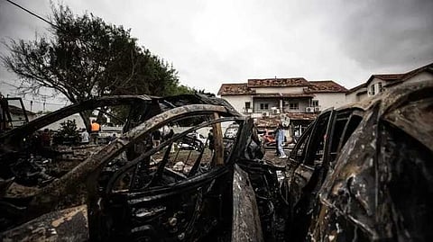 ഇസ്രയേലിലേക്ക് 250ഓളം മിസൈലുകള് തൊടുത്ത് ഹിസ്ബുള്ള; ടെൽ അവീവിൽ കനത്ത നാശനഷ്ടം