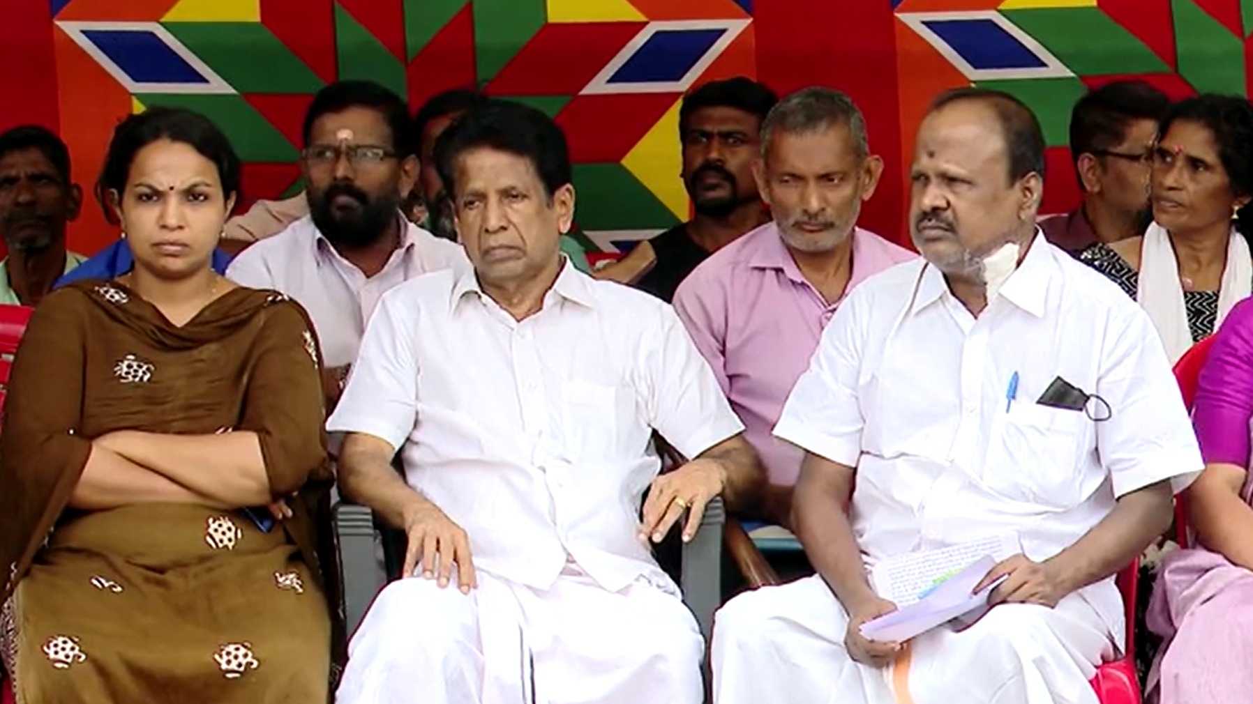 "വ്യക്തിവൈരാഗ്യം വെച്ച് കള്ളക്കേസിൽ കുടുക്കി"; കൊടകര കേസിലെ അന്വേഷണ ഉദ്യോഗസ്ഥനെതിരെ മുൻ കെപിസിസി സെക്രട്ടറി