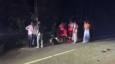 കൊടുവള്ളിയിൽ സ്വർണവ്യാപാരിയെ ഇടിച്ചുവീഴ്ത്തി 2 കിലോ സ്വർണം കവർന്നു