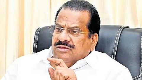 പരസ്യം കൊടുത്തത് തങ്ങൾക്ക് ഗുണം കിട്ടുന്ന പത്രങ്ങളിൽ; യുഡിഎഫിന്റെ സമ്മതം വാങ്ങണോയെന്ന് ഇ. പി. ജയരാജൻ