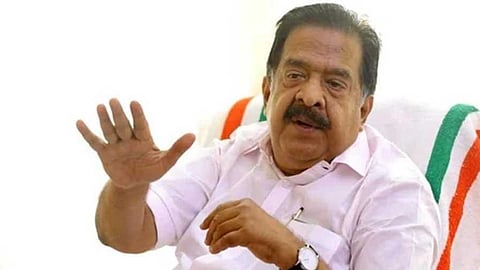 കരാർ ലംഘനം നടത്തിയവർക്ക് നഷ്ടപരിഹാരം നൽകുന്നതിന് പിന്നിൽ അഴിമതി, കൂടുതൽ തെളിവുകൾ പുറത്തുവിടും: രമേശ് ചെന്നിത്തല