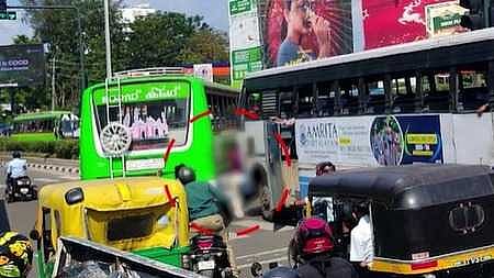 തിരുവനന്തപുരത്ത് റോഡ് മുറിച്ചുകടക്കുന്നതിനിടെ ബസുകൾക്കിടയിൽ ഞെരുങ്ങി; യുവാവിന് ദാരുണാന്ത്യം
